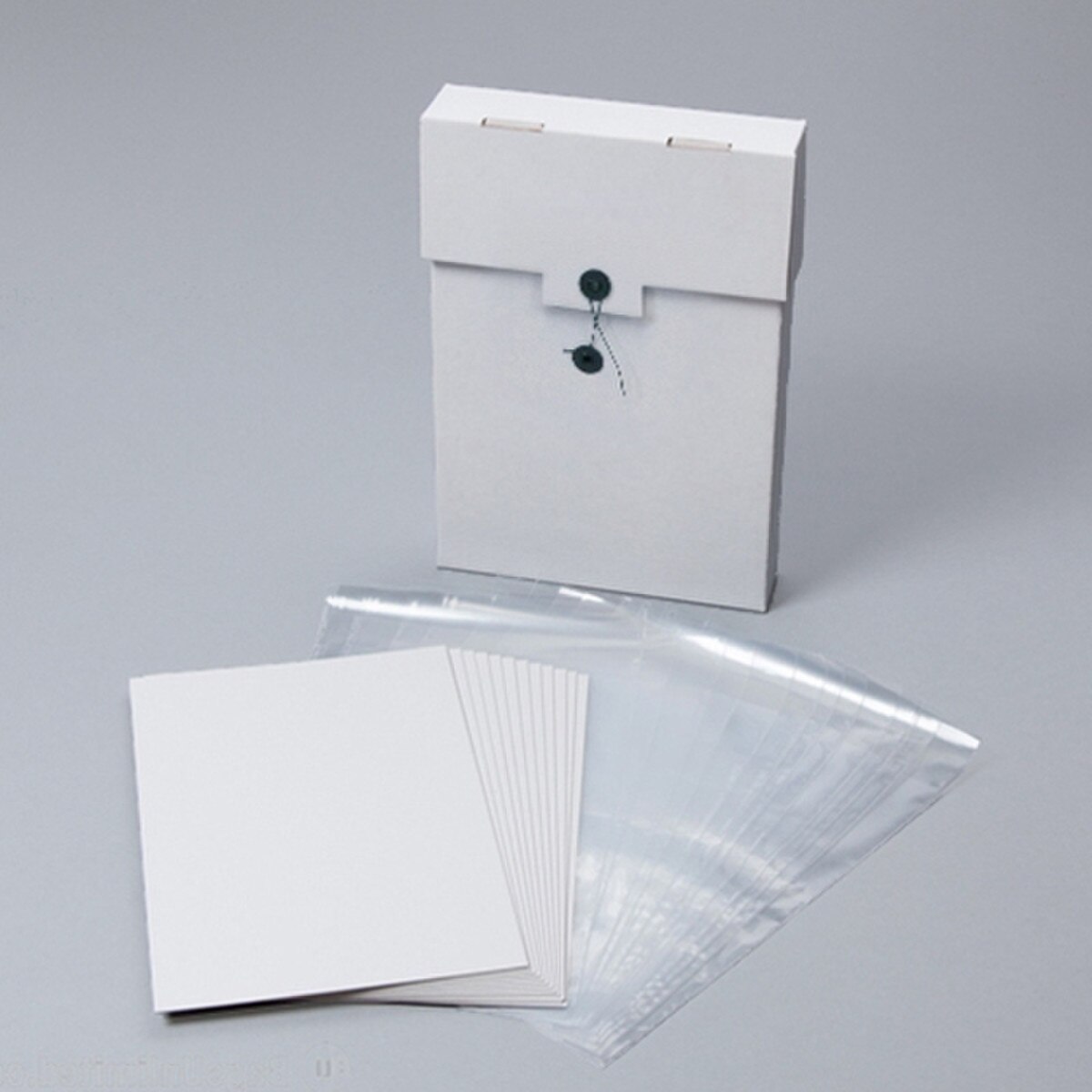 New Comic Bundle Box Kits come with